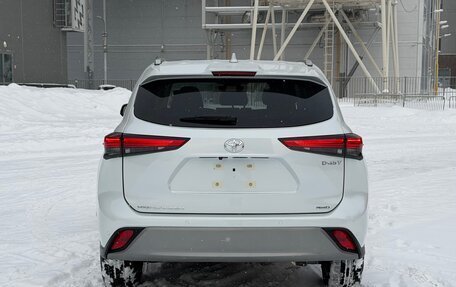 Toyota Highlander, 2026 год, 3 990 000 рублей, 6 фотография