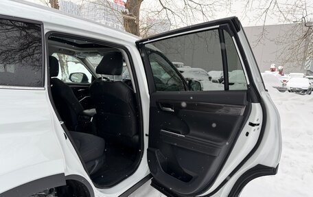 Toyota Highlander, 2026 год, 3 990 000 рублей, 18 фотография