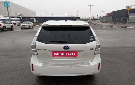 Toyota Prius Alpha I (ZVW40/41), 2014 год, 1 450 000 рублей, 7 фотография