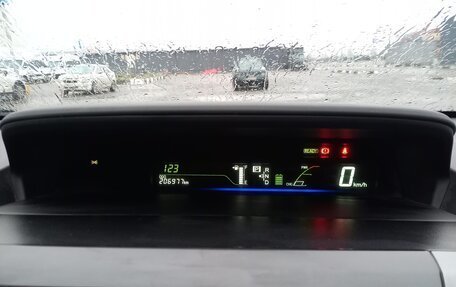 Toyota Prius Alpha I (ZVW40/41), 2014 год, 1 450 000 рублей, 19 фотография