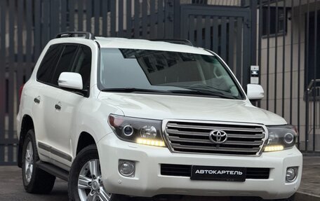 Toyota Land Cruiser 200, 2012 год, 2 999 999 рублей, 7 фотография