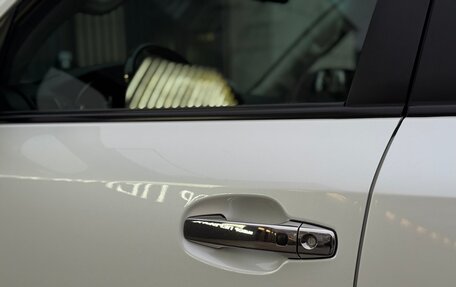 Toyota Land Cruiser 200, 2012 год, 2 999 999 рублей, 20 фотография