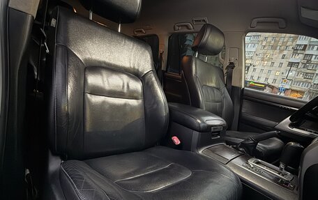 Toyota Land Cruiser 200, 2012 год, 2 999 999 рублей, 30 фотография