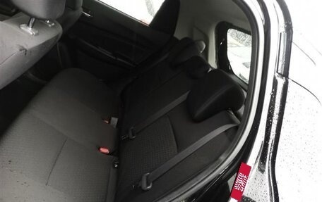 Suzuki Swift V, 2019 год, 1 650 000 рублей, 9 фотография