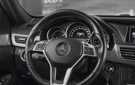 Mercedes-Benz E-Класс, 2015 год, 2 279 000 рублей, 10 фотография