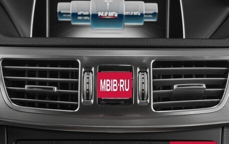 Mercedes-Benz E-Класс, 2015 год, 2 279 000 рублей, 16 фотография