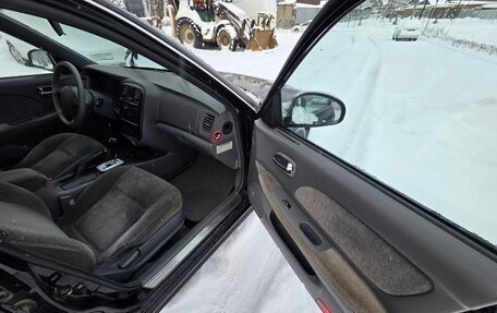 KIA Magentis I, 2002 год, 250 000 рублей, 17 фотография