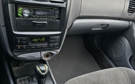 KIA Magentis I, 2002 год, 250 000 рублей, 19 фотография