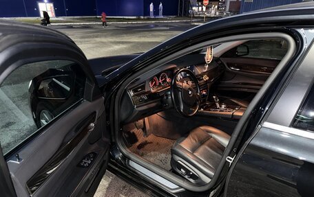 BMW 7 серия, 2014 год, 1 600 000 рублей, 13 фотография