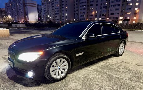 BMW 7 серия, 2014 год, 1 600 000 рублей, 17 фотография