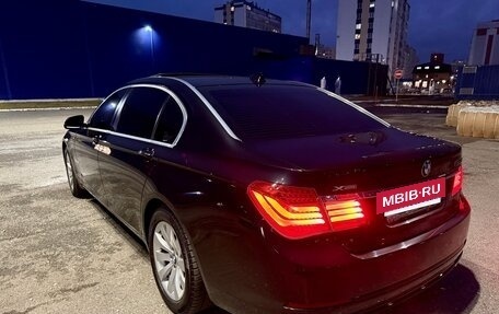 BMW 7 серия, 2014 год, 1 600 000 рублей, 9 фотография