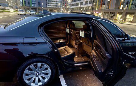 BMW 7 серия, 2014 год, 1 600 000 рублей, 24 фотография