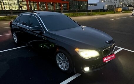 BMW 7 серия, 2014 год, 1 600 000 рублей, 27 фотография