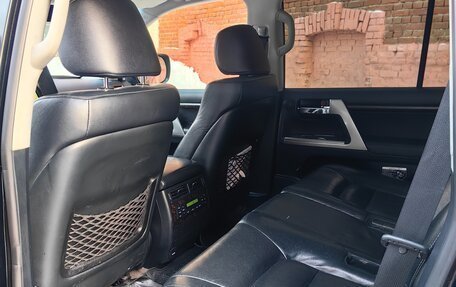 Toyota Land Cruiser 200, 2014 год, 4 000 000 рублей, 3 фотография