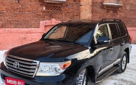 Toyota Land Cruiser 200, 2014 год, 4 000 000 рублей, 9 фотография