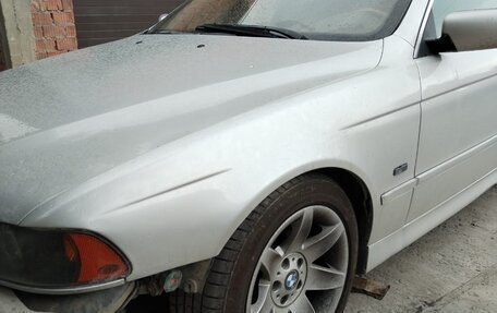 BMW 5 серия, 2002 год, 460 000 рублей, 13 фотография