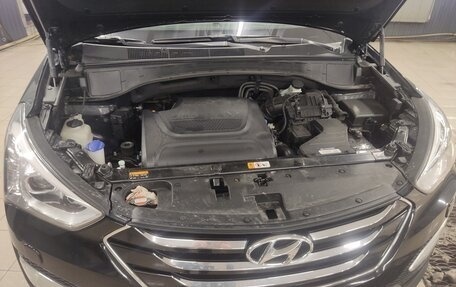 Hyundai Santa Fe III рестайлинг, 2014 год, 2 300 000 рублей, 19 фотография