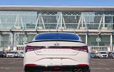 Hyundai Elantra, 2022 год, 1 420 000 рублей, 6 фотография