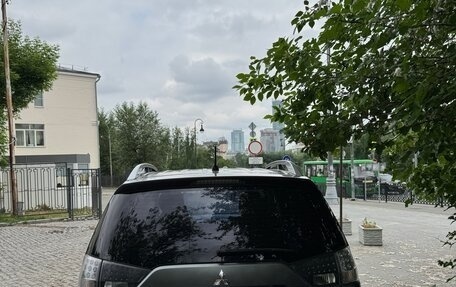 Mitsubishi Outlander III рестайлинг 3, 2008 год, 950 000 рублей, 3 фотография