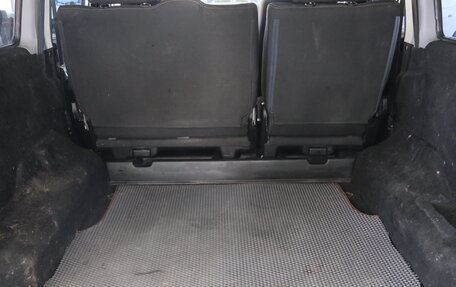 ЛуАЗ Patriot, 2013 год, 829 000 рублей, 23 фотография