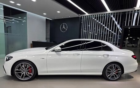 Mercedes-Benz E-Класс AMG, 2022 год, 9 680 000 рублей, 3 фотография