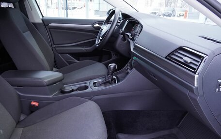 Volkswagen Jetta VII, 2019 год, 1 890 000 рублей, 24 фотография