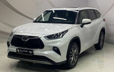 Toyota Highlander, 2025 год, 5 799 000 рублей, 1 фотография