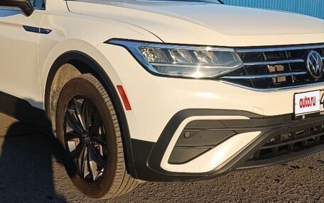 Volkswagen Tiguan II, 2021 год, 3 530 000 рублей, 3 фотография