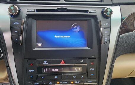 Toyota Camry, 2018 год, 2 150 000 рублей, 7 фотография