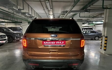 Ford Explorer VI, 2015 год, 1 850 000 рублей, 16 фотография