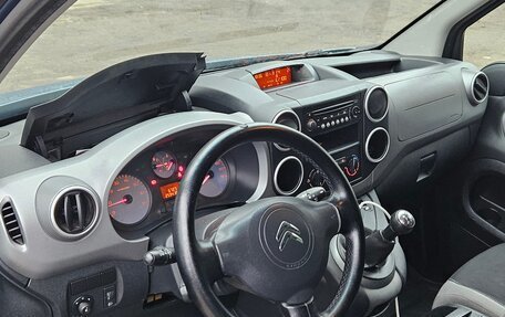 Citroen Berlingo II рестайлинг, 2016 год, 800 000 рублей, 28 фотография