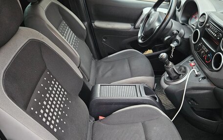 Citroen Berlingo II рестайлинг, 2016 год, 800 000 рублей, 34 фотография