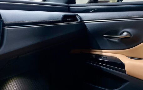 Lexus ES VII, 2021 год, 4 600 000 рублей, 22 фотография