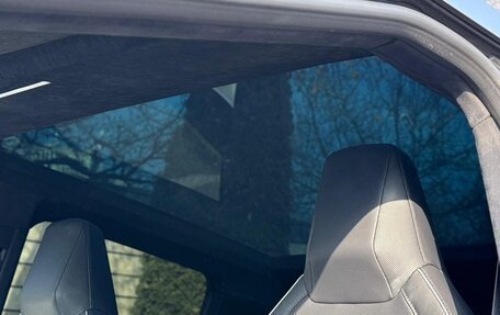 Tesla Cybertruck, 2024 год, 10 000 000 рублей, 8 фотография