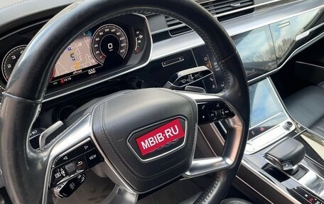 Audi A8, 2018 год, 4 990 000 рублей, 13 фотография