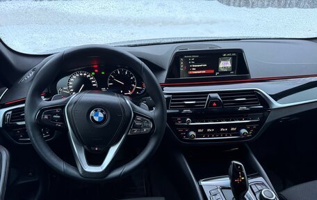 BMW 5 серия, 2019 год, 2 690 000 рублей, 24 фотография