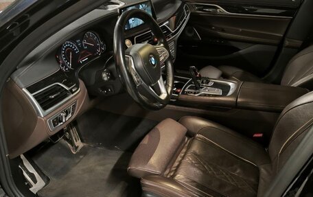 BMW 7 серия, 2018 год, 2 460 000 рублей, 7 фотография