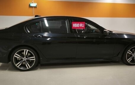 BMW 7 серия, 2018 год, 2 460 000 рублей, 4 фотография