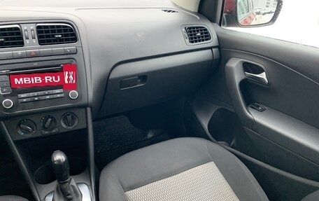 Volkswagen Polo VI (EU Market), 2012 год, 965 000 рублей, 11 фотография