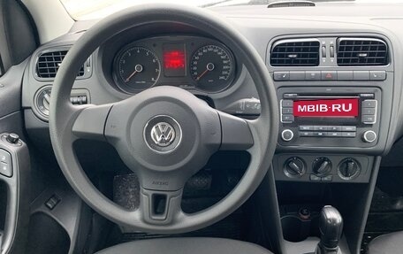 Volkswagen Polo VI (EU Market), 2012 год, 965 000 рублей, 17 фотография