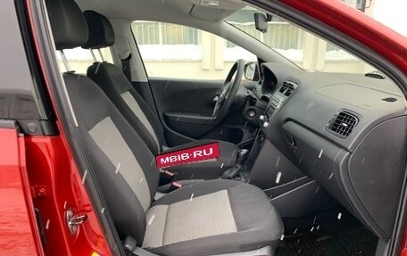 Volkswagen Polo VI (EU Market), 2012 год, 965 000 рублей, 13 фотография