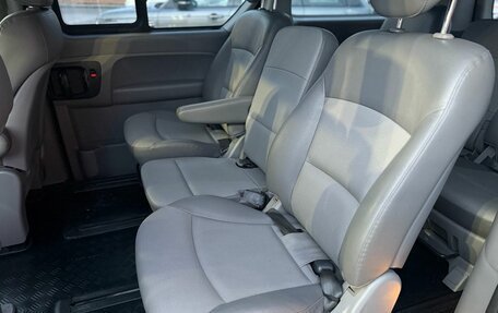 Hyundai Grand Starex Grand Starex I рестайлинг 2, 2011 год, 1 790 000 рублей, 13 фотография