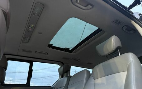 Hyundai Grand Starex Grand Starex I рестайлинг 2, 2011 год, 1 790 000 рублей, 17 фотография