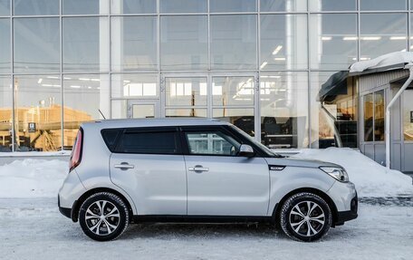 KIA Soul II рестайлинг, 2018 год, 1 500 000 рублей, 8 фотография