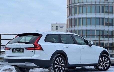 Volvo V90 Cross Country I рестайлинг, 2024 год, 8 890 000 рублей, 5 фотография