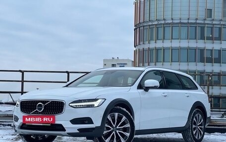 Volvo V90 Cross Country I рестайлинг, 2024 год, 8 890 000 рублей, 2 фотография