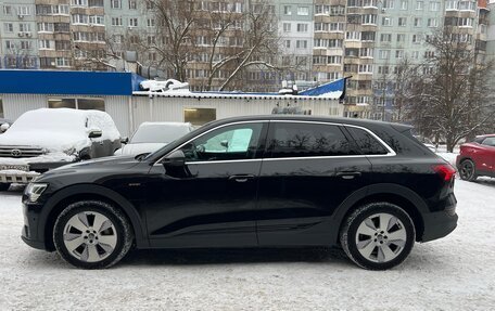 Audi e-tron I, 2019 год, 3 750 000 рублей, 3 фотография