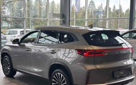 CheryExeed TXL, 2024 год, 3 980 000 рублей, 4 фотография
