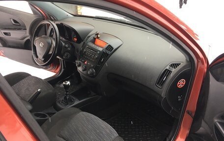 KIA cee'd I рестайлинг, 2008 год, 399 000 рублей, 3 фотография