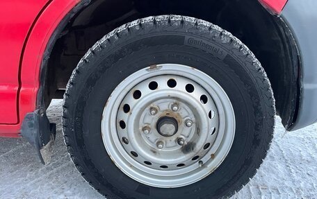 Toyota HiAce, 2002 год, 1 100 000 рублей, 13 фотография